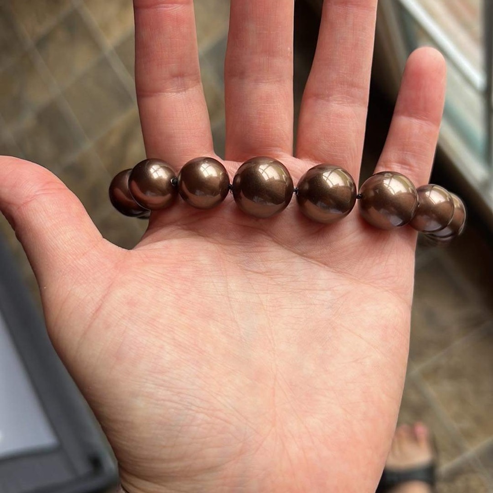 Imitation pearl necklace